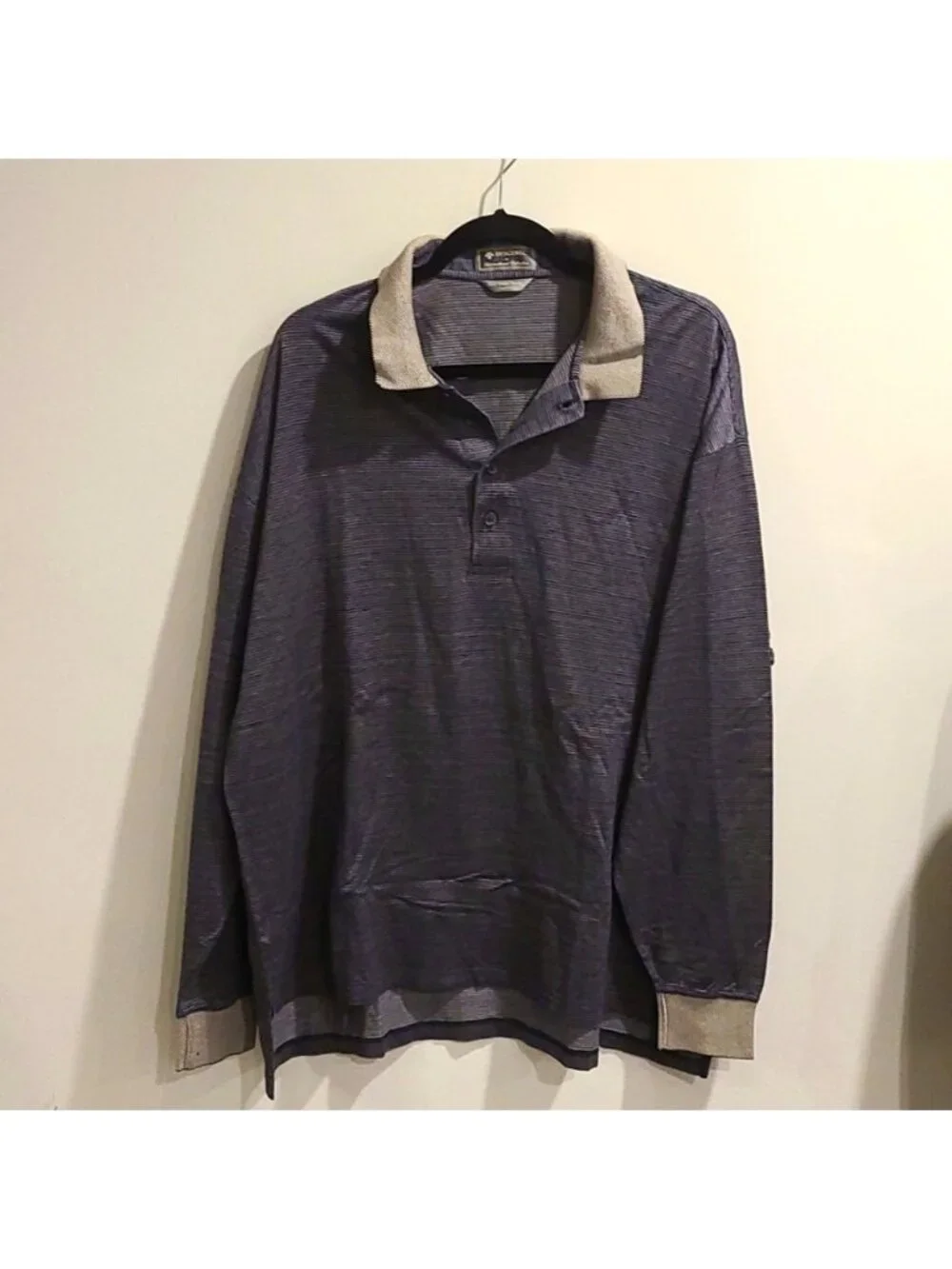 Descents 100% Egyptian cotton collared long sleeve